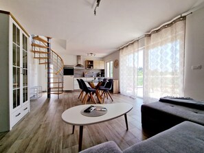Living area - Vacation home  by Interhome (Bilice)