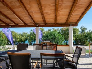 Outdoor dining - Ferienwohnung by Interhome (Murter/Betina)