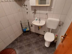 Towels - "Zoran O. APP 2 mali" by Interhome (Srima)