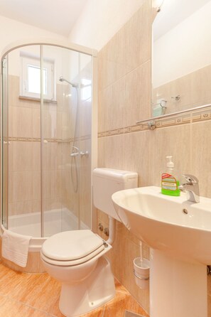 Towels - Wohnung für zwei Personen im zweiten Stock by Interhome (Brela)