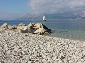 Beach - in Povlja mit gemeinschaftlichem Parkplatz by Interhome (Brač/Povlja)