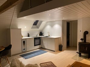 Fridge, oven, dishwasher, cookware/dishes/utensils - Sonne, Sand und Strand by Interhome (Hvide Sande)