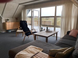 Living area - Gemütliches Cottage mit Sauna by Interhome (Hvide Sande)