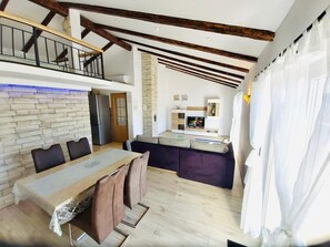 Interior - Apartment Karlo auf zwei Wohnebenen, mit Meerblick by Interhome (Rab/Supetarska Draga)