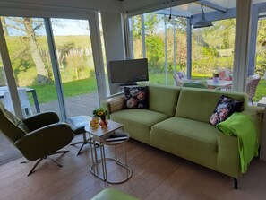 Living area - Schöne Familien-Ferienwohnung in Zeeland by Interhome (Stavenisse)