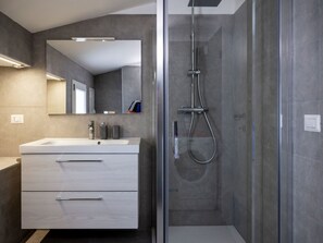 Towels - für 10 Personen an der Küste Siziliens by Interhome (Fontane Bianche)