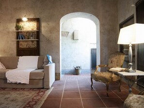Fireplace - "Torre T4 Rota" mit Pool by Interhome (Reggello)