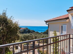 Property grounds - Mea Cres Sonnenvilla by Interhome (Cres/Martinščica)