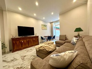 TV - Toskana 141 by Interhome (Viareggio)
