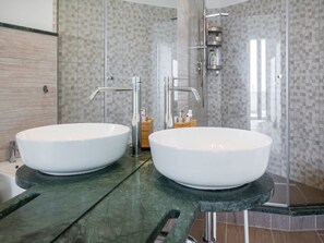 Towels - Wohnung 'Cicirata Sea Beach by Interhome (Avola)