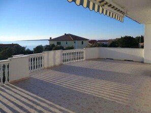 Terrace/patio - Apartment Mandre by Interhome (Kolan)