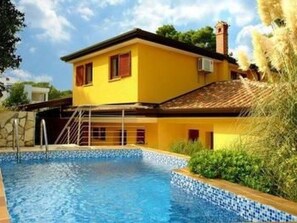 Pool - in Buje mit Barbecue by Interhome (Buje)
