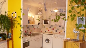 Private kitchen - Wohnung "Les Comptoirs" mit Privatparkplatz by Interhome (Saint Malo)