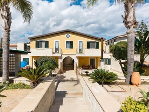 Exterior - in Strandnähe by Interhome (Calabernardo)