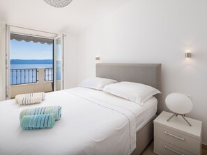 Internet - Villa Sandra - Privater Pool by Interhome (Medici)