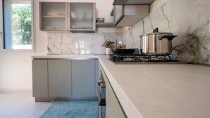 Fridge, oven, cookware/dishes/utensils - 'Villa Reitani by Interhome (Calabernardo)