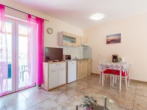Dining - für 2 Personen ca. 40 m² in Veli Lošinj, Adriaküste Kroatien (Kroatische I by Interhome (Lošinj / Veli Lošinj)