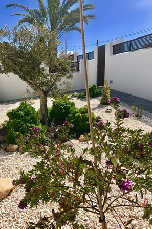 Property grounds - Casa Velazquez -Ferienhaus mit privatem Pool by Interhome (La Siesta)
