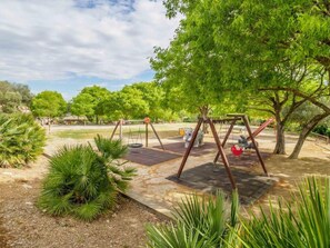 Children’s area - Masia Can Trabal für 24 Gäste mit privatem Pool in der Nähe von Sitges by Interhome (Olerdola)