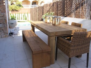 Outdoor dining - mit Blick auf das Wasser by Interhome (Castillo de Don Juan)