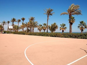 Sportplatz