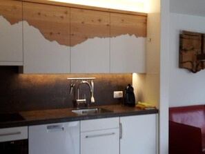 Fridge, oven, dishwasher, cookware/dishes/utensils - Crusch 32 by Interhome (Samedan)