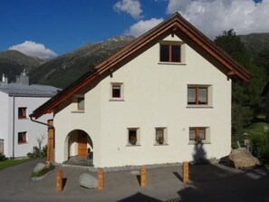 Exterior - Crusch 32 by Interhome (Samedan)