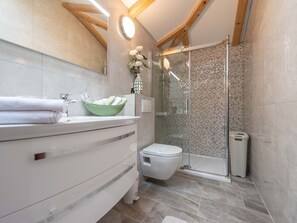 Towels - Rustica Casa Augustinus mit Pool by Interhome (Debeljak)