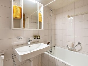 Towels - Chesa Somvih 2 by Interhome (Sils Maria)