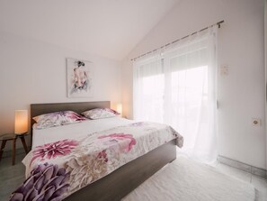 Internet - Wohnung in Ljubač mit Großem Garten by Interhome (Krneza)
