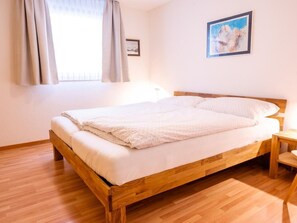 2 bedrooms, Internet - Chesa La Capriola by Interhome (Sils Maria)