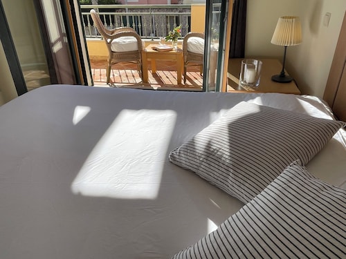 Beautiful Burgau Villa with Private Pool, Sea-View Balcony & Walk to Beach