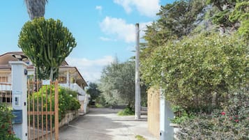 Enceinte de lâhĂ©bergement