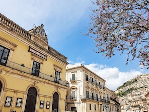 Exterior - Komfortable Villa Castello - Blick auf Cava d'Ispica by Interhome (Modica)