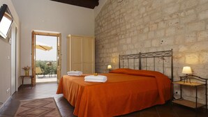 7 chambres, accès Internet