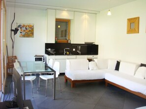 TV - La Montanella 7 by Interhome (Maloja)