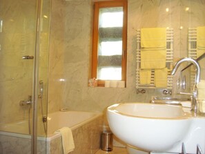 Towels - La Montanella 7 by Interhome (Maloja)