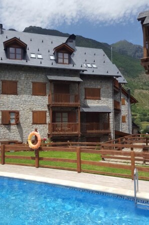 Exterior - Appartement mit Terrasse by Interhome (Anciles)