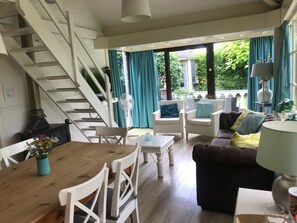 Living area - Seabreeze mit umzäuntem privatem Garten by Interhome (Stavenisse)