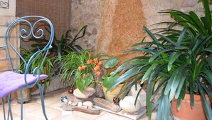 Unclassified image, 5 of 24, button - Fachwerkhaus "Casa del Teix". by Interhome (Eslida)