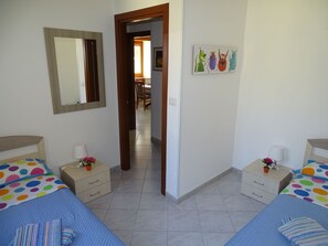 Internet - mit grosser Terrasse direkt am Meer by Interhome (Marina di Modica)