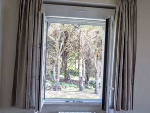 Interior - Villa mit großem Grundstück direkt am Mer by Interhome (Concarneau)