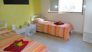 2 bedrooms, Internet - Schöner Bungalow direkt am Sandstrand auf Sizilien by Interhome (Marina di Modica)