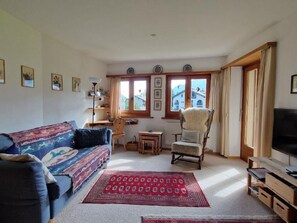 TV - Chesa Polaschin C8 by Interhome (Sils Maria)