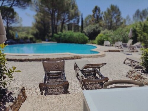 "Cigale" mit Pool by Interhome