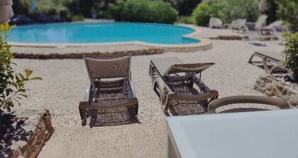 "Cigale" mit Pool by Interhome