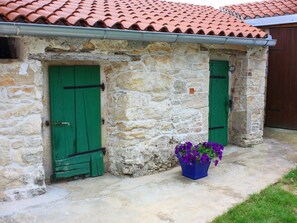 Exterior detail - Romantische Villa mit weitläufigem Garten by Interhome (Pićan)
