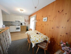 Dining - Chesa Talvo by Interhome (Samedan)