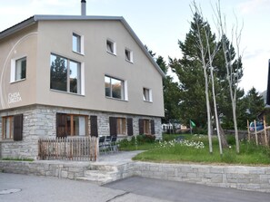 Exterior - Chesa Urezza by Interhome (Samedan)