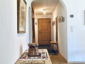 Interior - Chesa Florineth by Interhome (Samedan)
